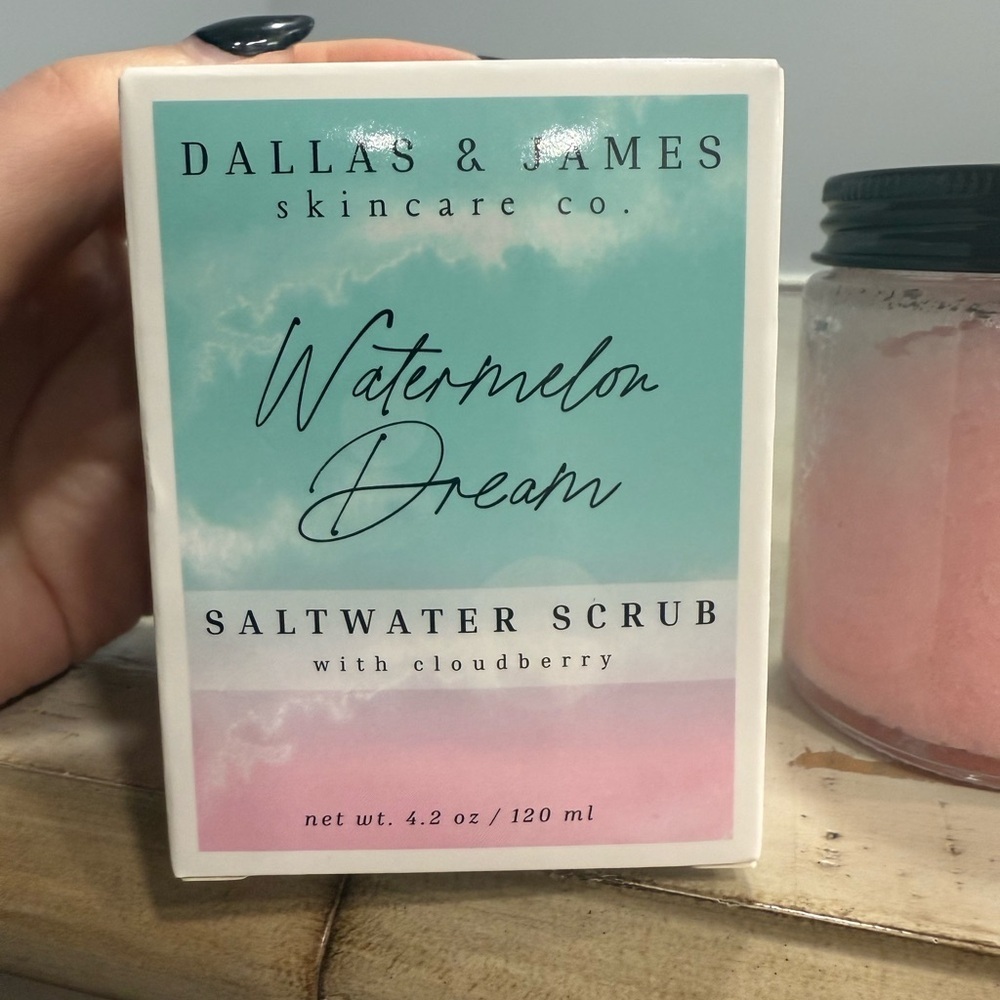 NIB Dallas & James Skincare Co. Watermelon Dream Saltwater Scrub - Picture 3 of 6